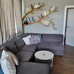 Modern Apartment With Sunny Terrace Chopin Airport