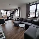Modern Apartment With Sunny Terrace Chopin Airport